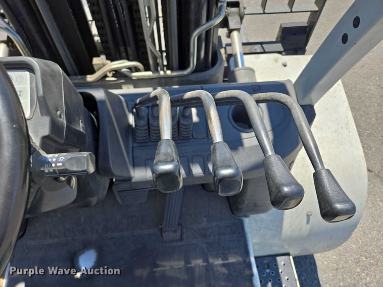 image for item DY0971 2015 Nissan PF110YLP forklift