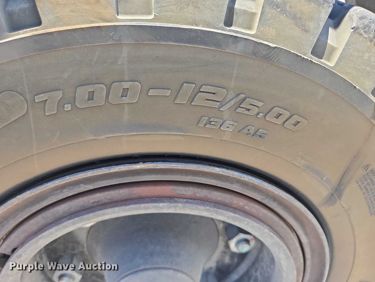 image for item DY0971 2015 Nissan PF110YLP forklift