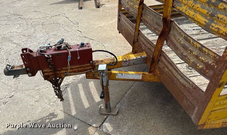 image for item DZ1484 2003 Redihaul RH14UT utility trailer