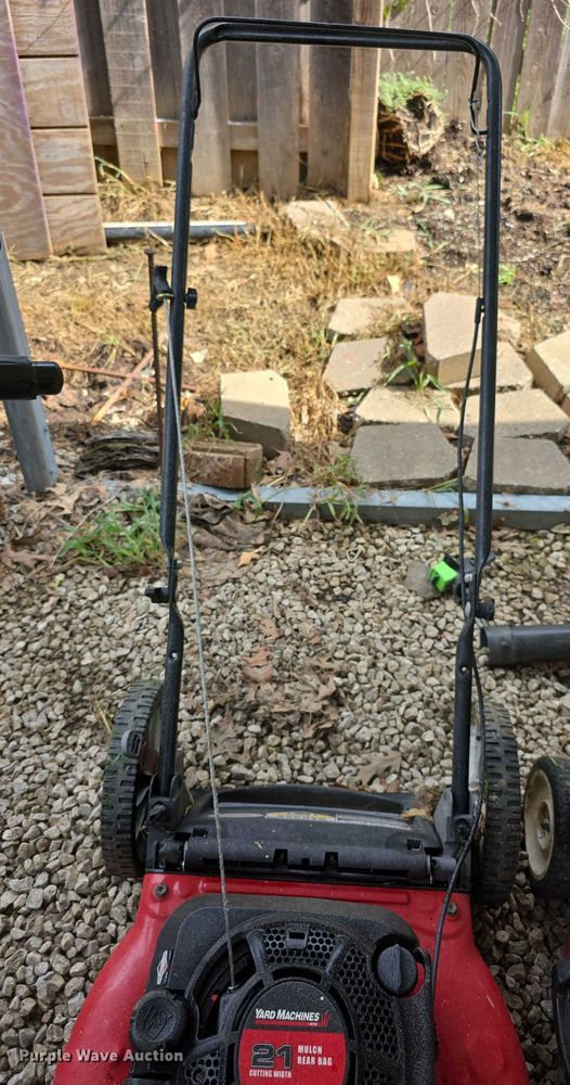 image for item DZ6000 Lawn equipment