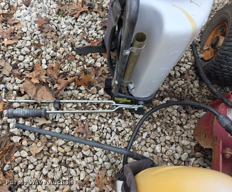 image for item DZ6000 Lawn equipment