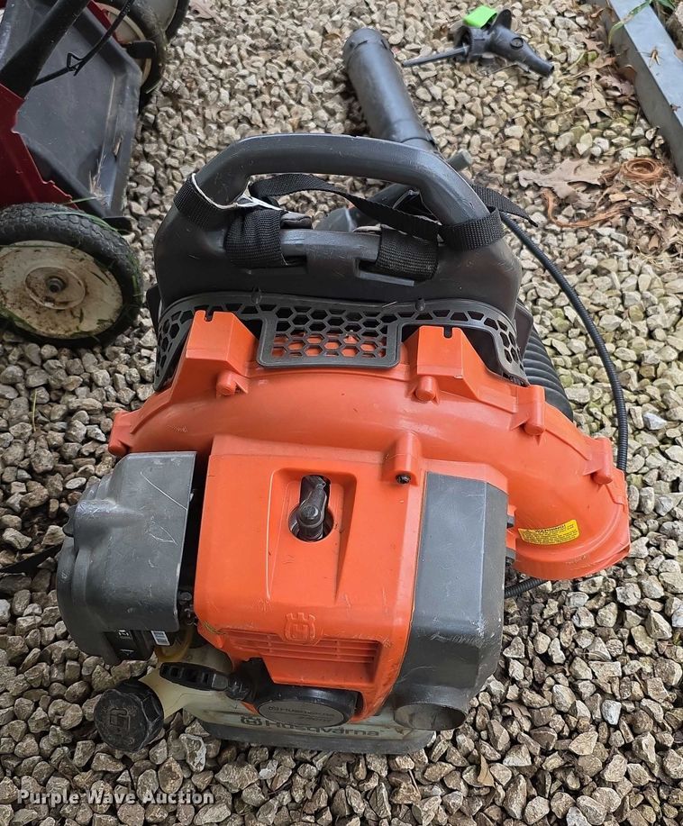 image for item DZ6000 Lawn equipment