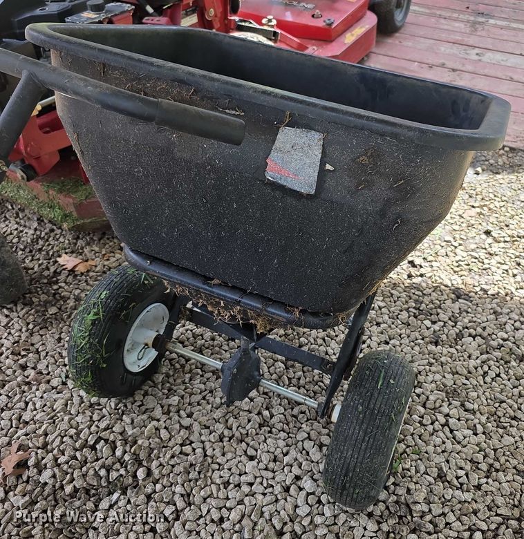 image for item DZ6000 Lawn equipment