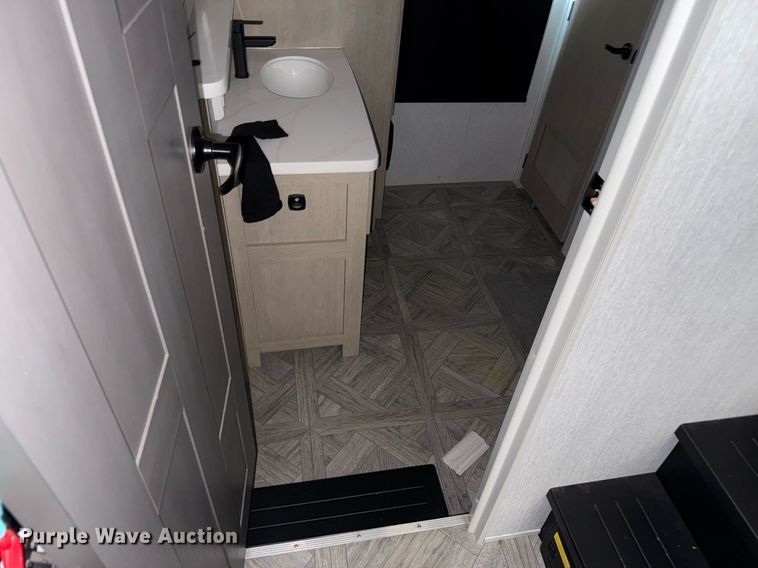 image for item DZ8619 2024 Forest River Wildwood Grand Lodge camper