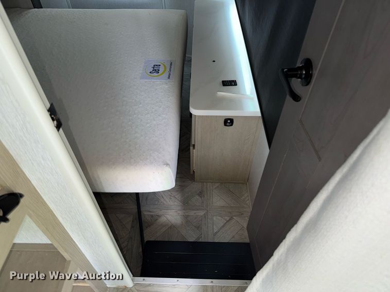 image for item DZ8619 2024 Forest River Wildwood Grand Lodge camper