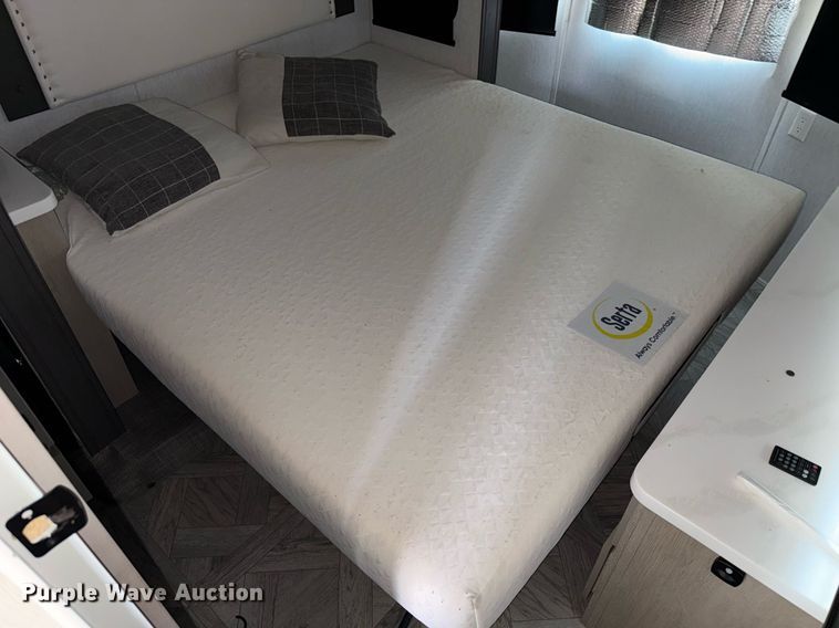 image for item DZ8619 2024 Forest River Wildwood Grand Lodge camper