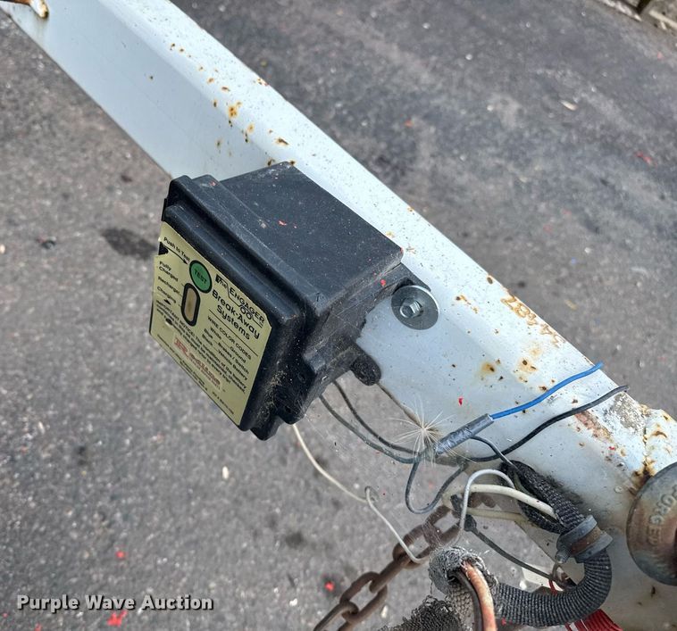 image for item DZ8676 2001 MightyMover Trailers enclosed cargo trailer