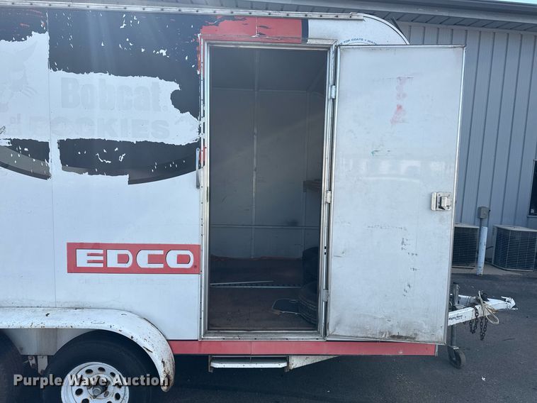 image for item DZ8676 2001 MightyMover Trailers enclosed cargo trailer