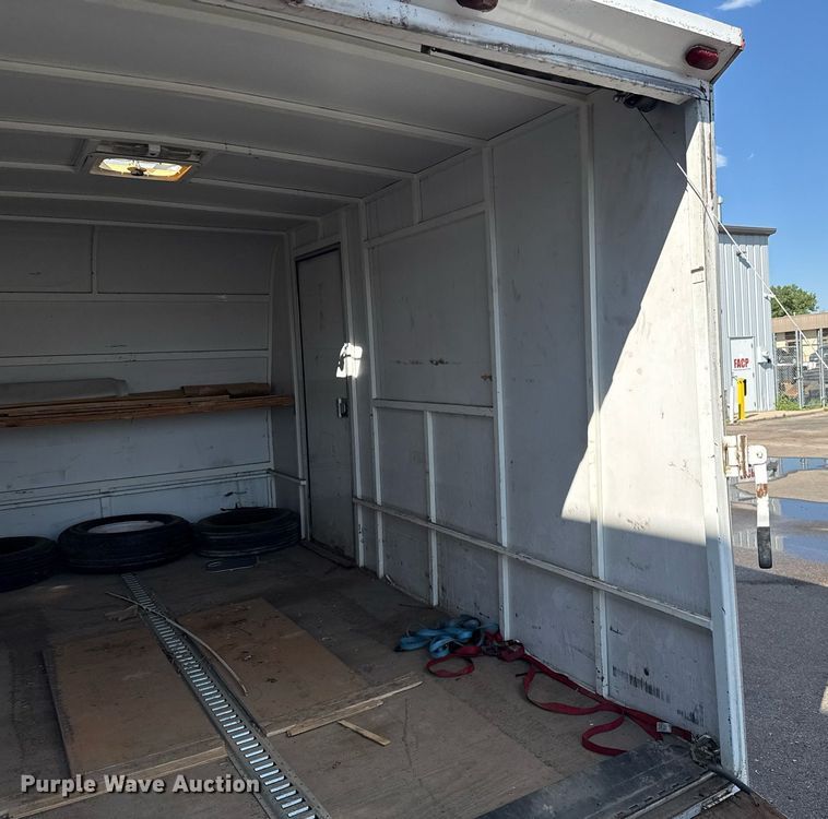 image for item DZ8676 2001 MightyMover Trailers enclosed cargo trailer