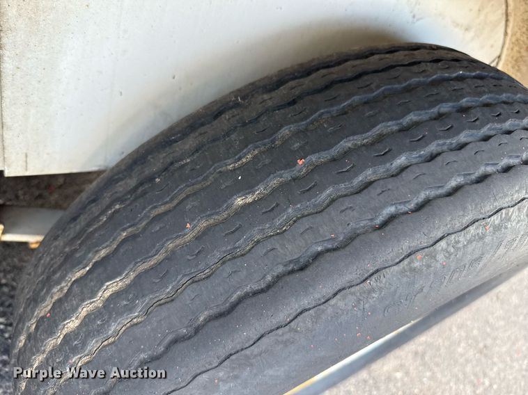 image for item DZ8676 2001 MightyMover Trailers enclosed cargo trailer