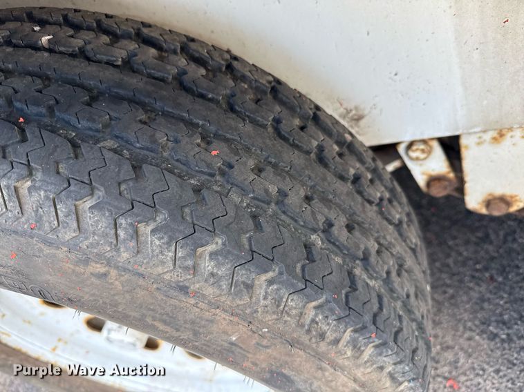 image for item DZ8676 2001 MightyMover Trailers enclosed cargo trailer