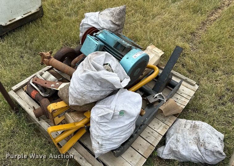 image for item DZ8692 Truck parts