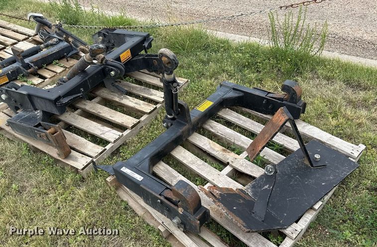 image for item DZ8697 (3) quick attaches