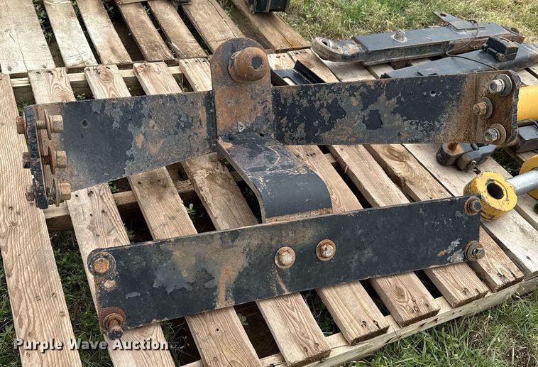 image for item DZ8698 Tractor parts