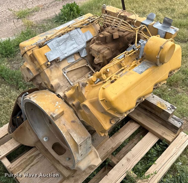 image for item DZ8704 Caterpillar 3208 engine