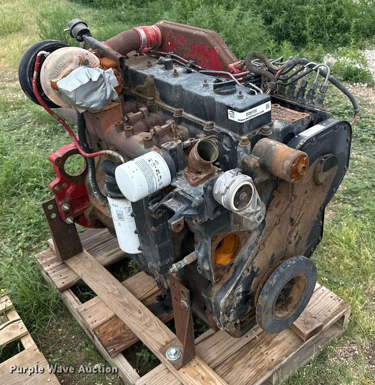 image for item DZ8705 Cummins 6TA-830 engine