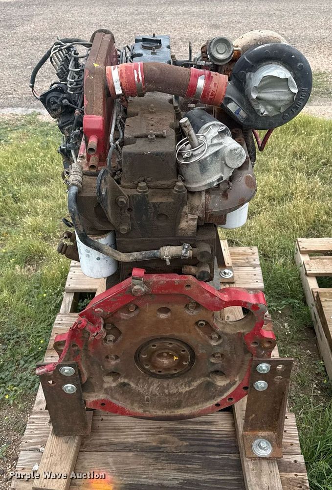 image for item DZ8705 Cummins 6TA-830 engine
