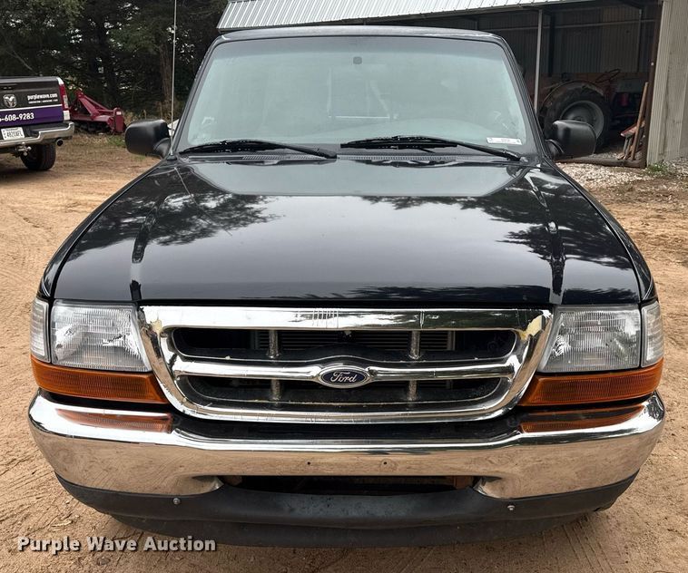 image for item DZ8709 2000 Ford Ranger SuperCab pickup truck