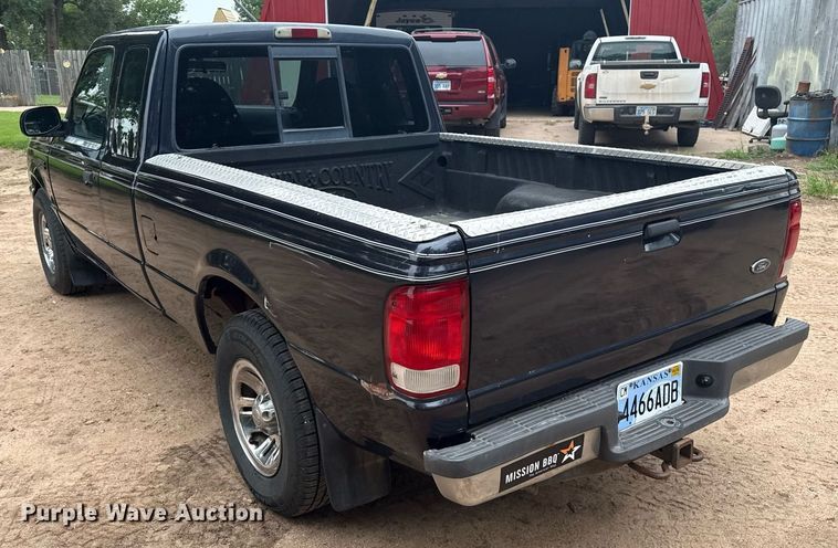 image for item DZ8709 2000 Ford Ranger SuperCab pickup truck