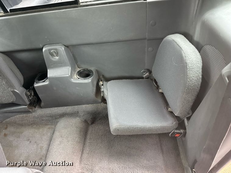 image for item DZ8709 2000 Ford Ranger SuperCab pickup truck