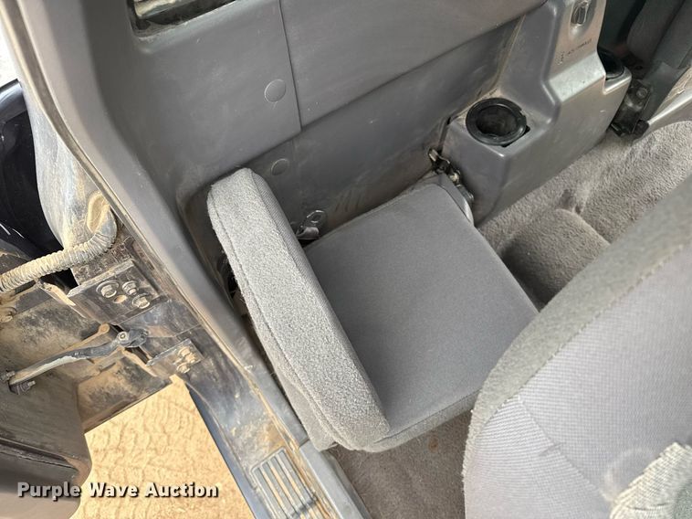 image for item DZ8709 2000 Ford Ranger SuperCab pickup truck