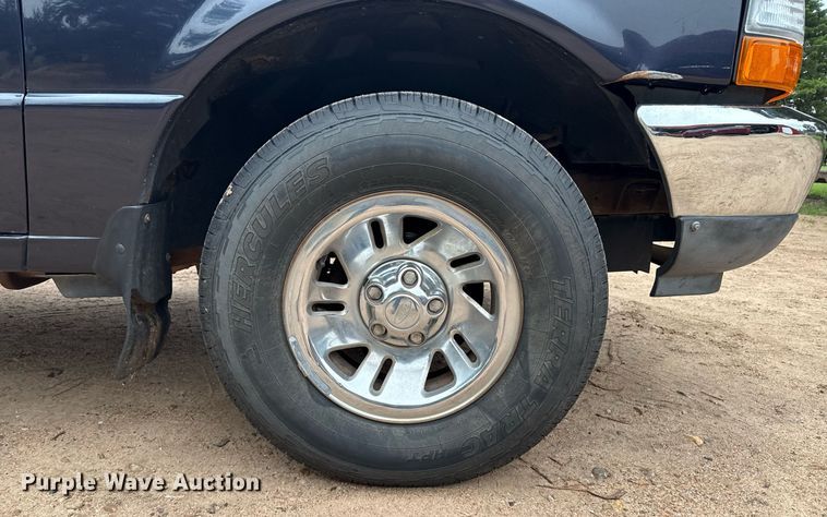 image for item DZ8709 2000 Ford Ranger SuperCab pickup truck