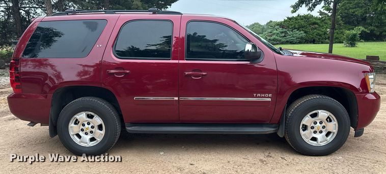 image for item DZ8710 2011 Chevrolet Tahoe SUV