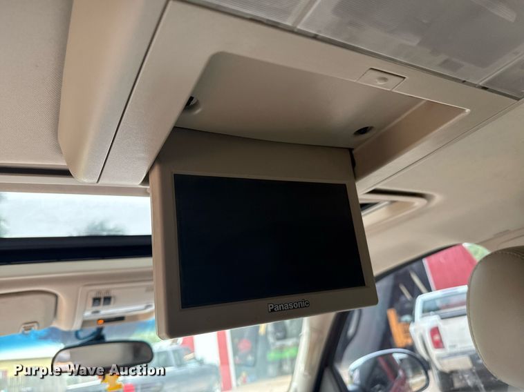 image for item DZ8710 2011 Chevrolet Tahoe SUV