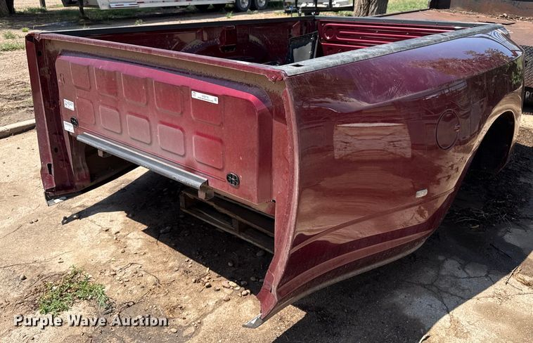 image for item DZ8716 Pickup truck bed