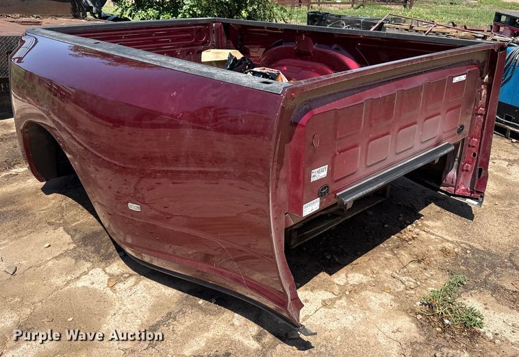 image for item DZ8716 Pickup truck bed