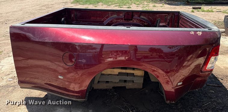 image for item DZ8716 Pickup truck bed