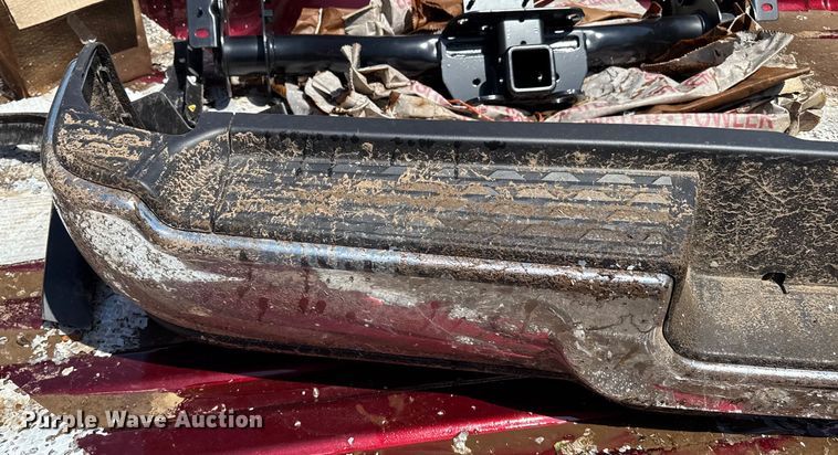 image for item DZ8716 Pickup truck bed