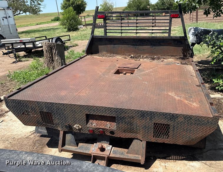 image for item DZ8717 Pickup flatbed