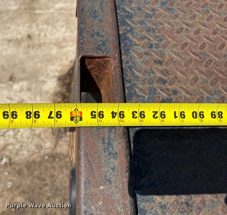 image for item DZ8717 Pickup flatbed