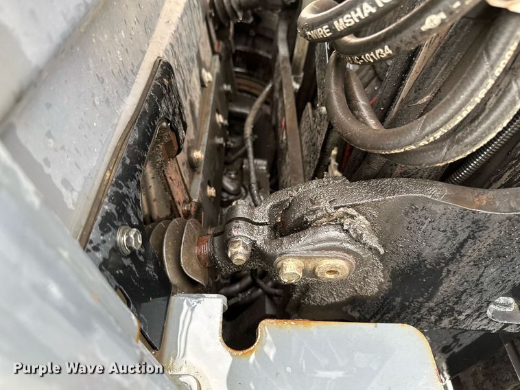 image for item EB2765 2015 Toyota 8FGU32 forklift