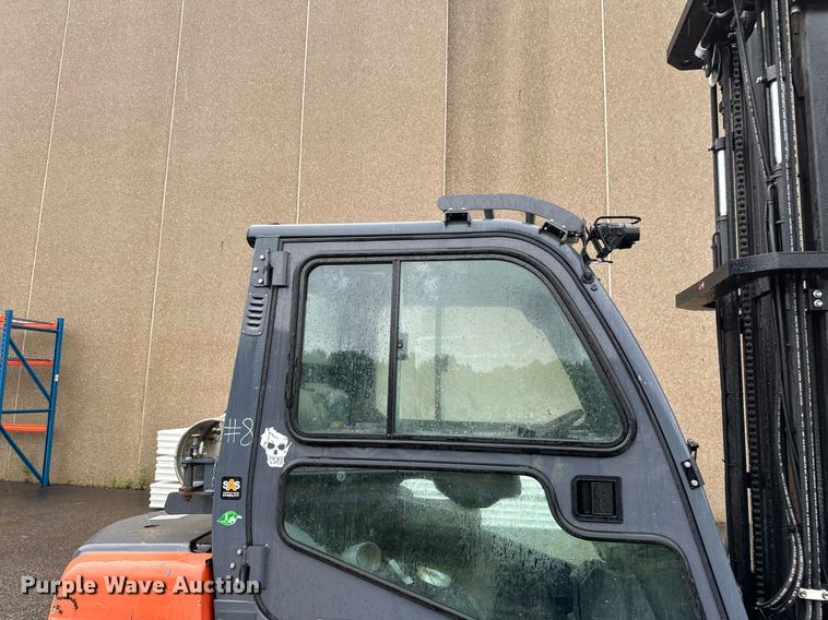 image for item EB2765 2015 Toyota 8FGU32 forklift