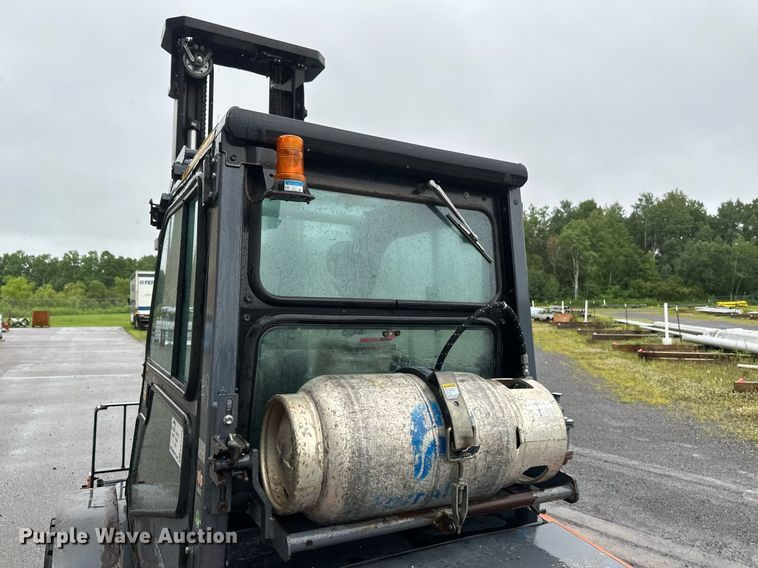 image for item EB2765 2015 Toyota 8FGU32 forklift