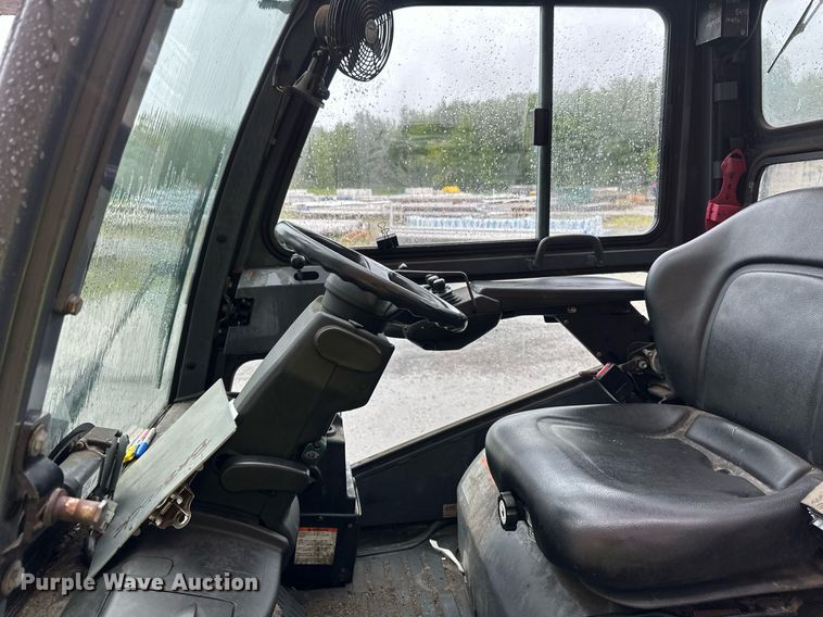 image for item EB2765 2015 Toyota 8FGU32 forklift