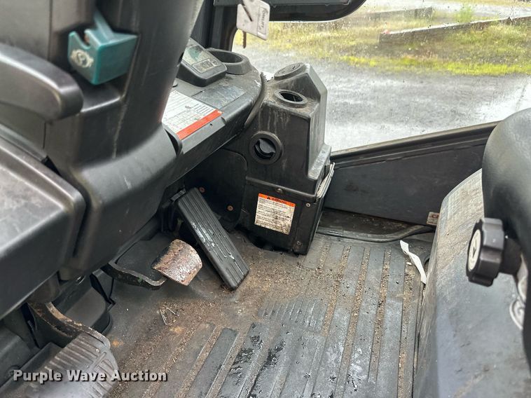 image for item EB2765 2015 Toyota 8FGU32 forklift