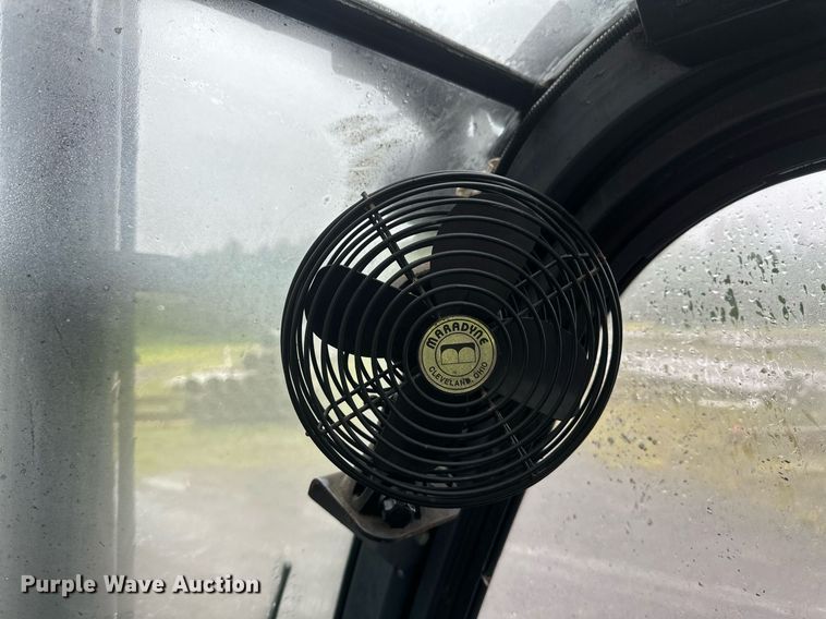 image for item EB2765 2015 Toyota 8FGU32 forklift