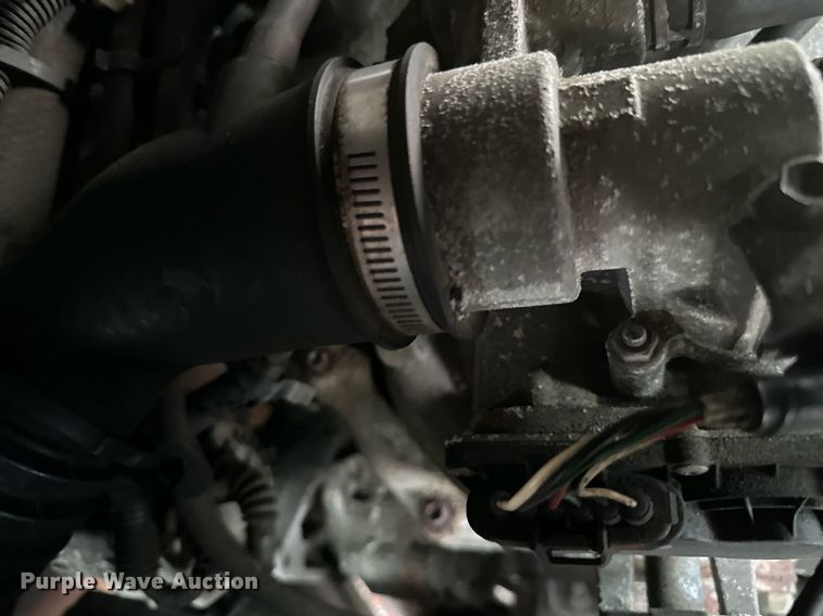 image for item EB2765 2015 Toyota 8FGU32 forklift