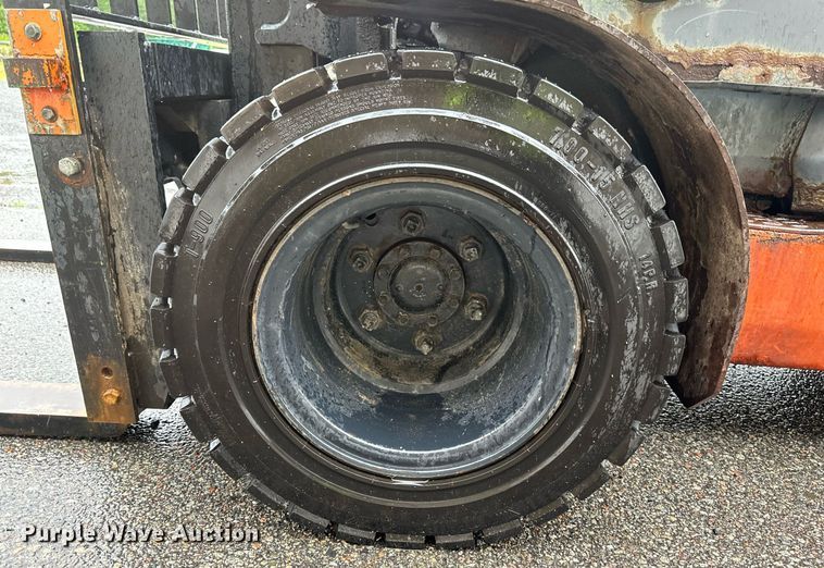 image for item EB2765 2015 Toyota 8FGU32 forklift