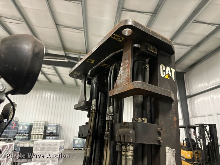 image for item EB2776 Caterpillar GP18 forklift