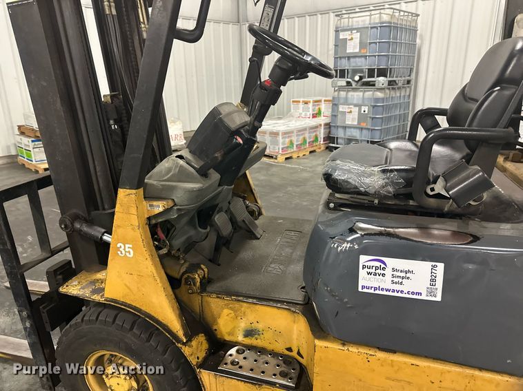 image for item EB2776 Caterpillar GP18 forklift