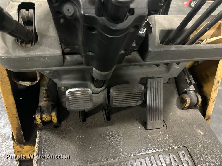 image for item EB2776 Caterpillar GP18 forklift