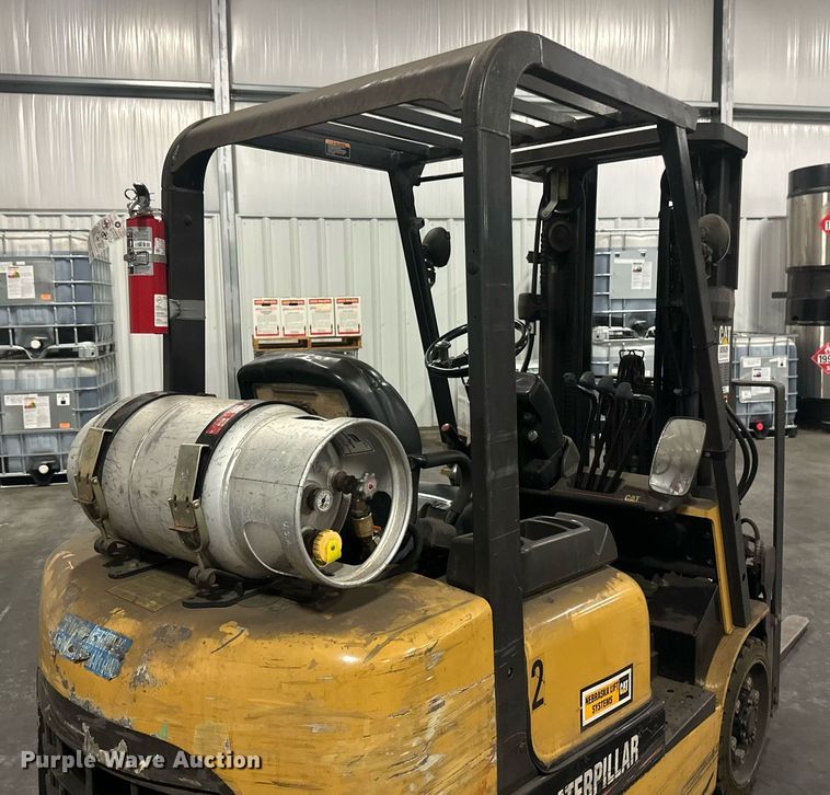 image for item EB2777 Caterpillar GC25K forklift