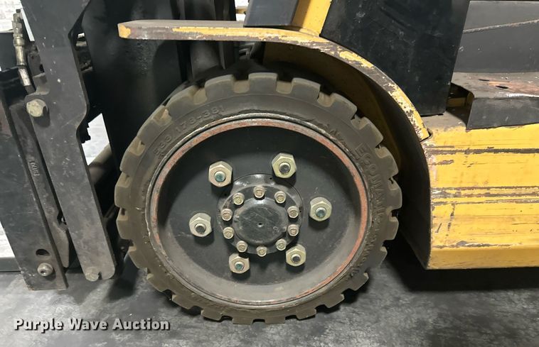 image for item EB2777 Caterpillar GC25K forklift