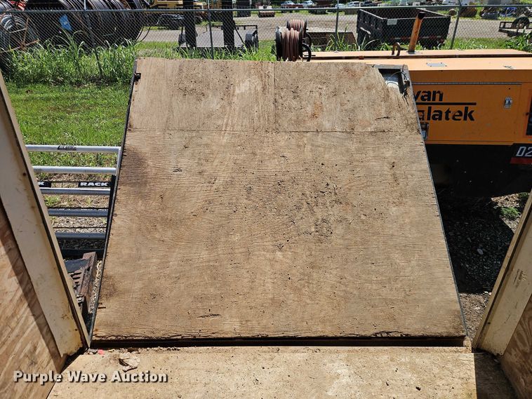 image for item EB8166 2016 MTPA  ProStar Windbreaker enclosed cargo trailer