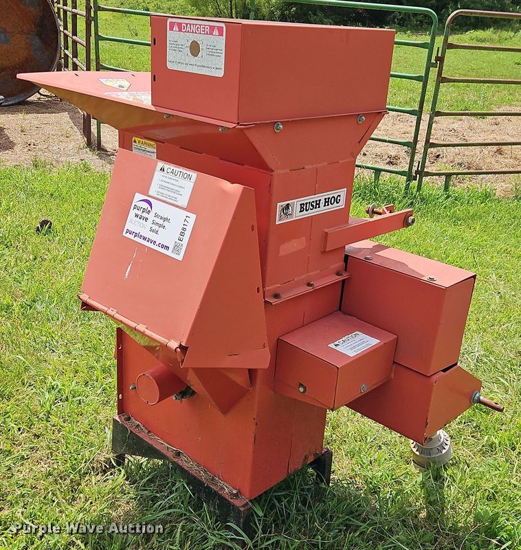 image for item EB8171 Bush Hog CS 100P wood chipper