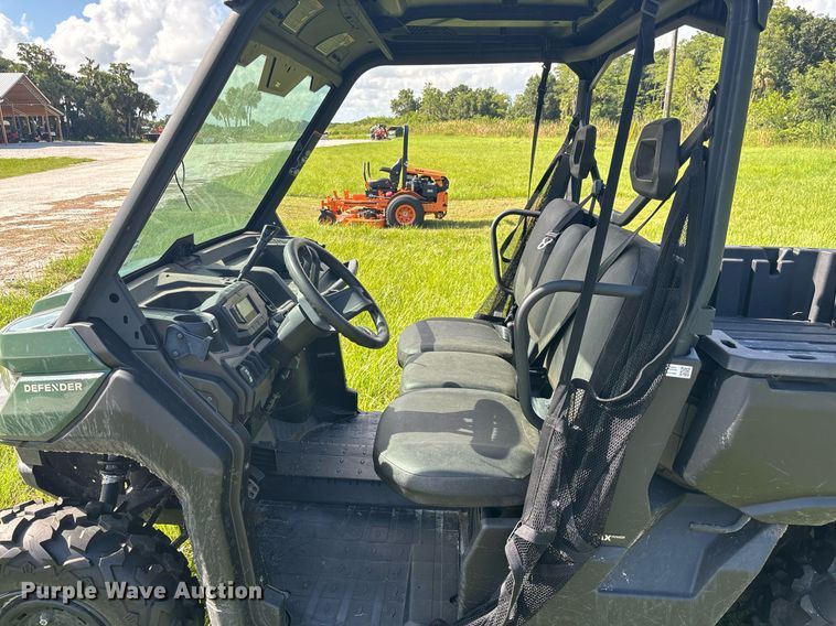 image for item EC3709 2023 Can-am Defender HD7 utility vehicle